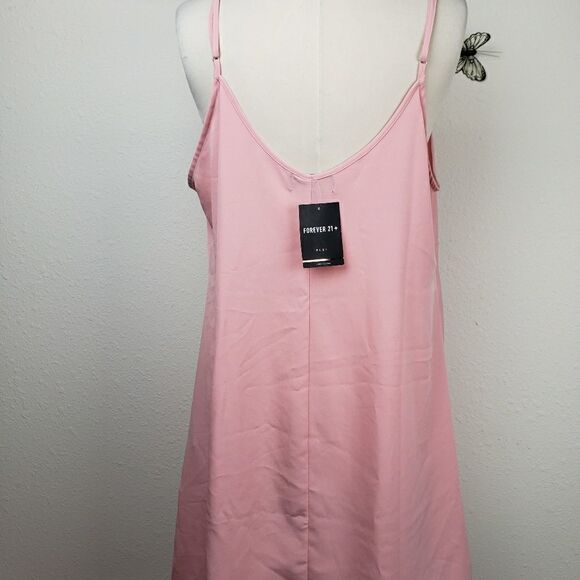 Forever 21 plus size 0X lot of 2 mini length slip dresses - Picture 8 of 9